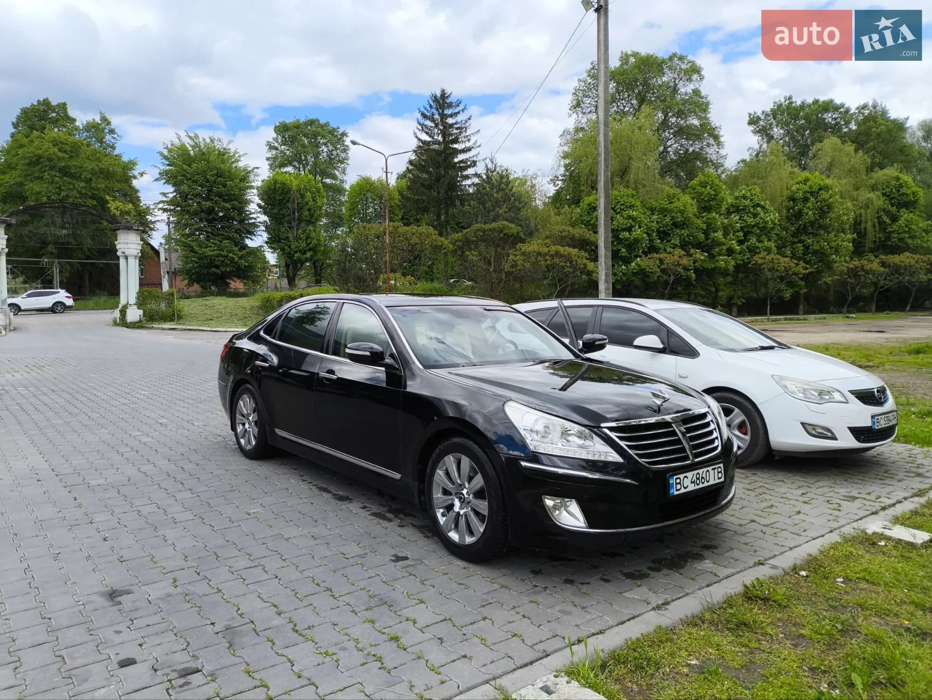 Hyundai Equus