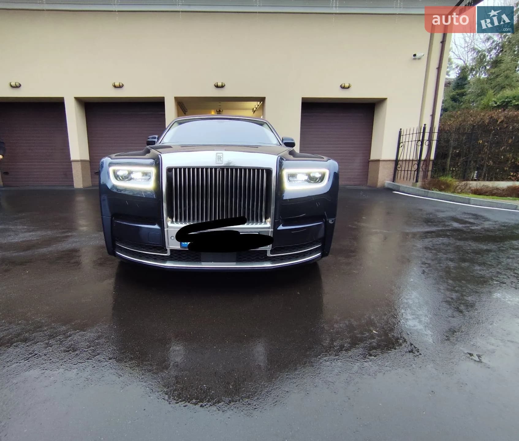 Rolls-Royce Phantom