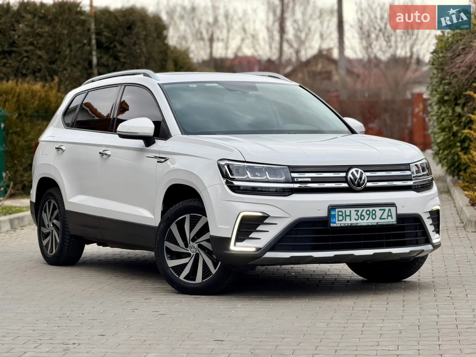 Volkswagen Tharu