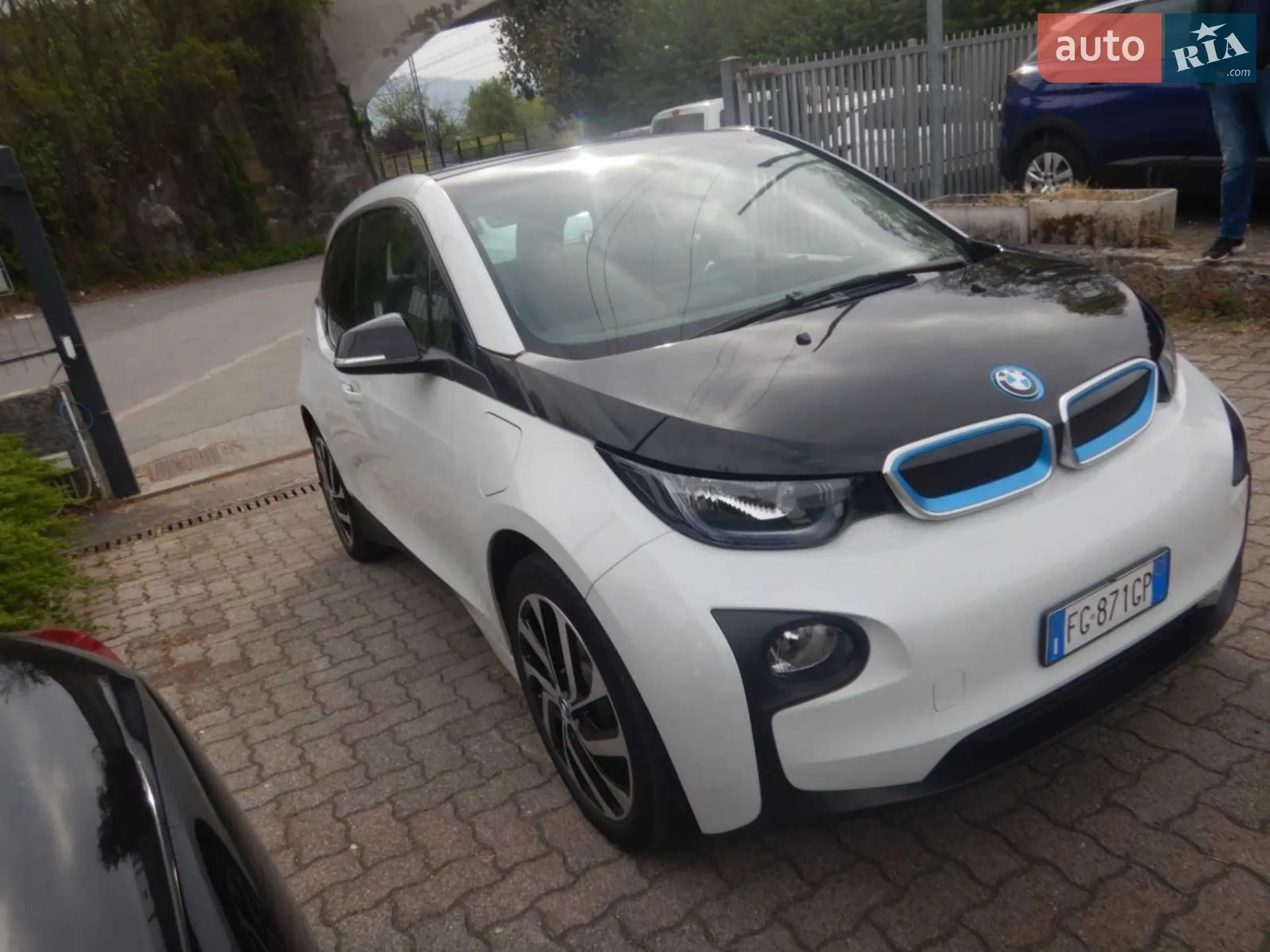 BMW i3