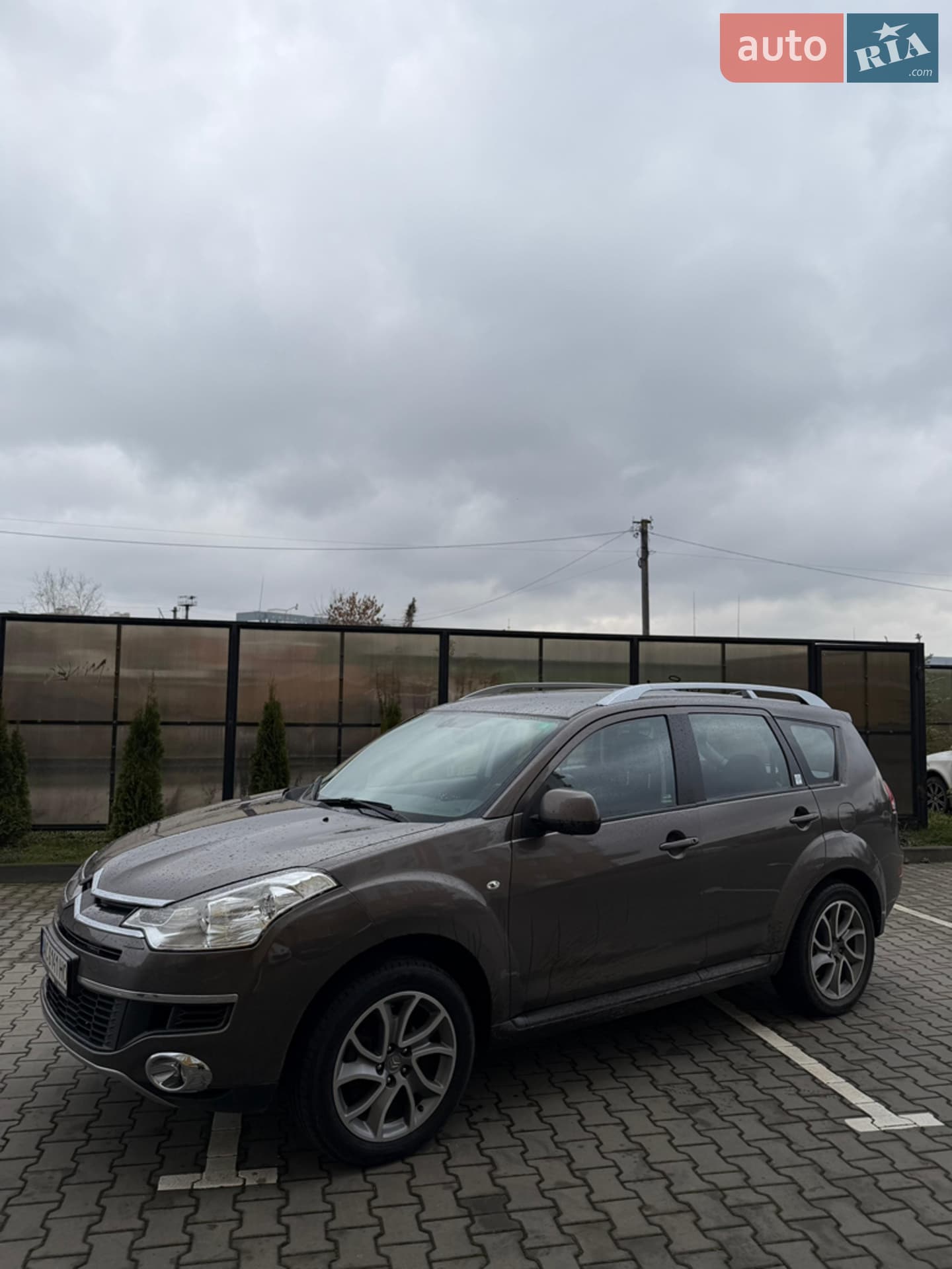 Citroen C-Crosser