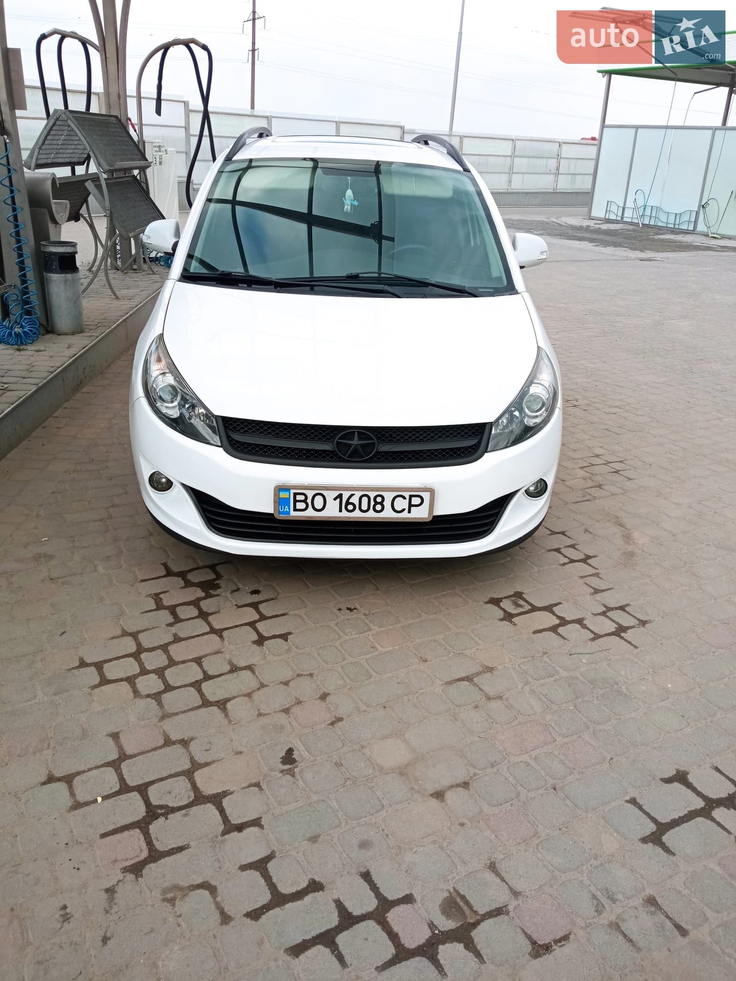 JAC J6 (Heyue RS)