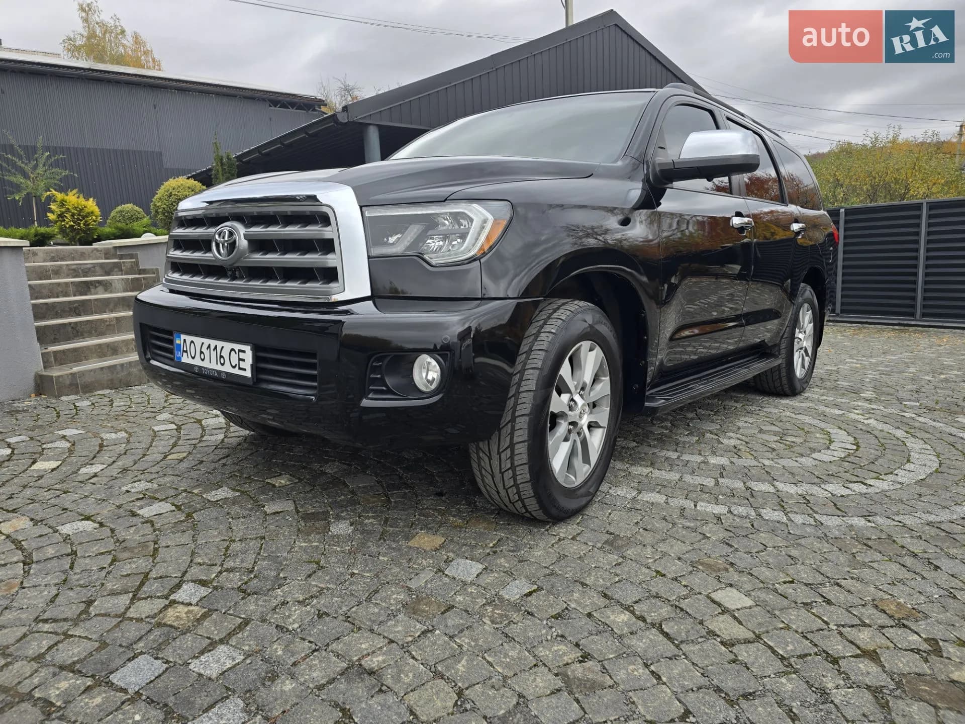 Toyota Sequoia