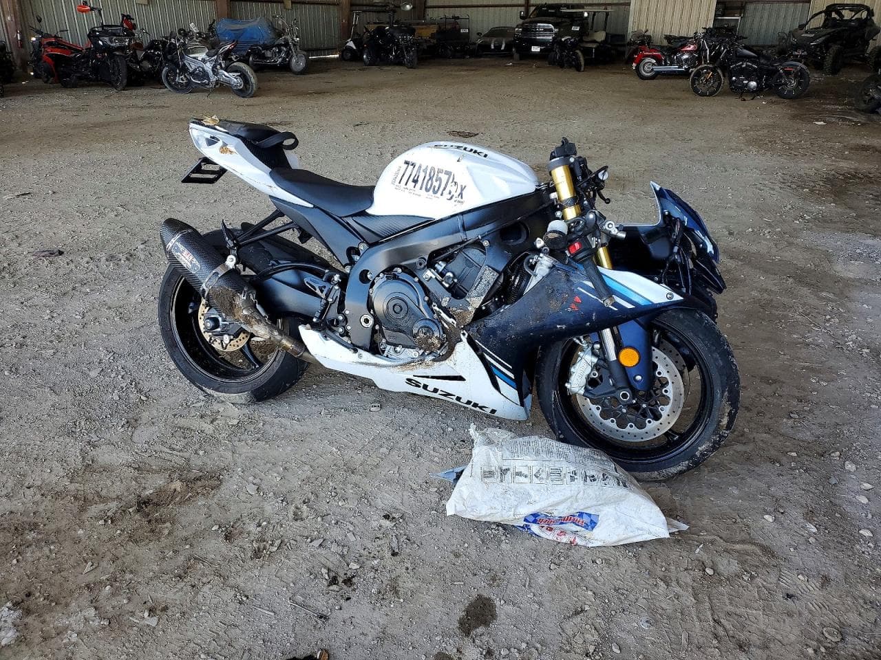 Suzuki Gsx-R750