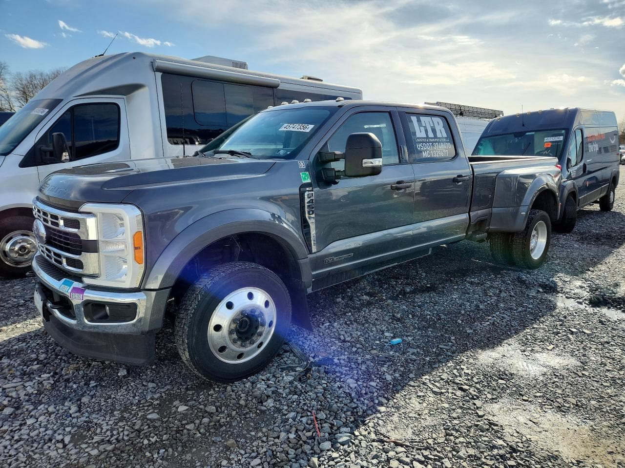 Ford F450 Super Duty