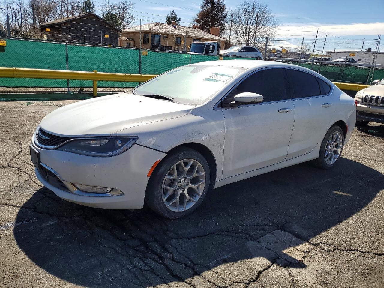 Chrysler 200