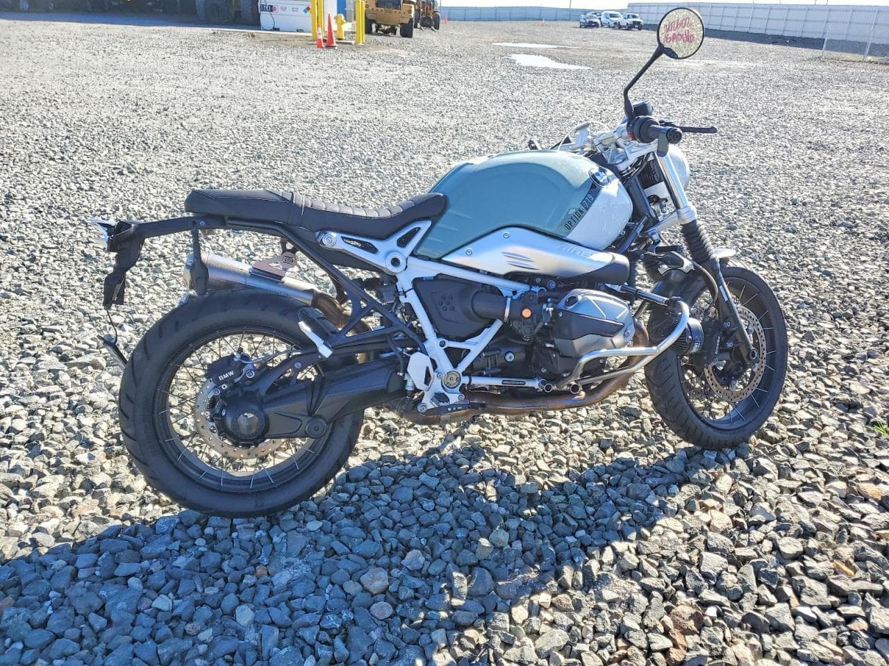 BMW R Nine T