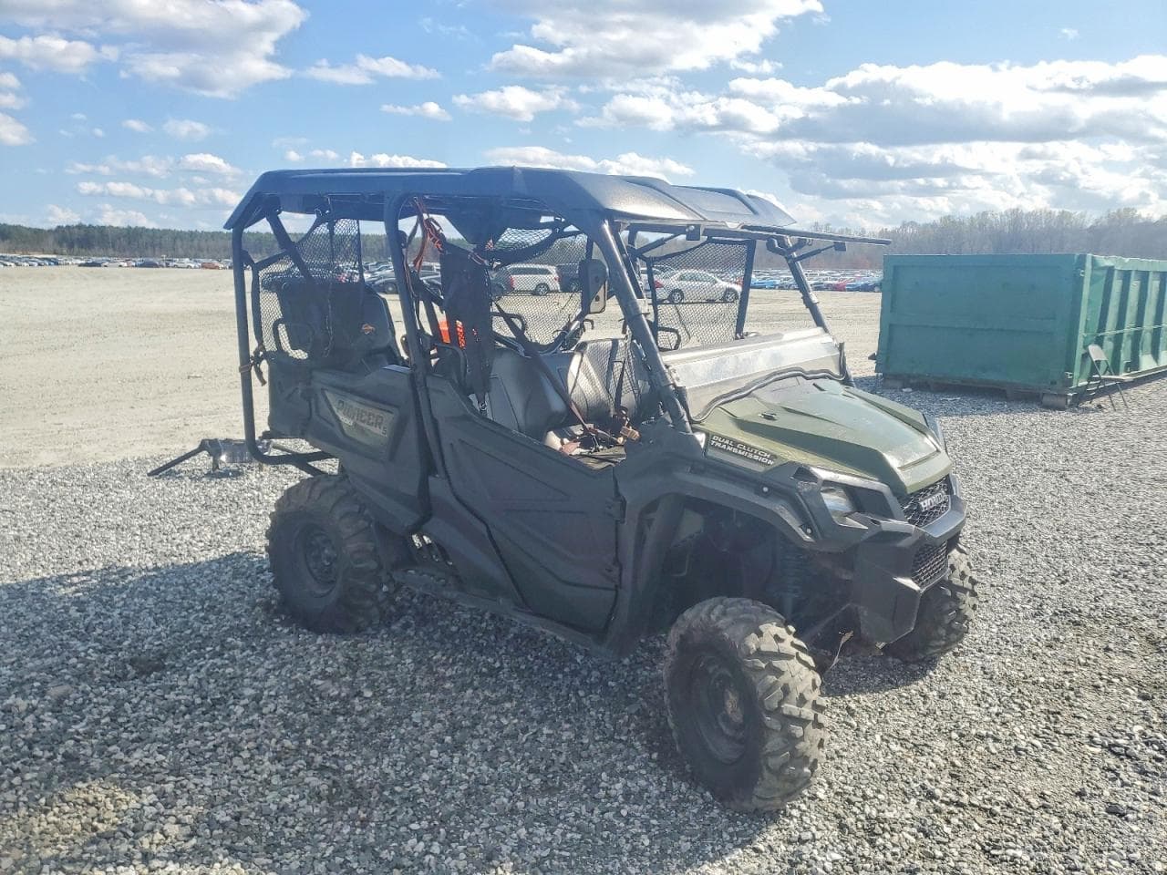 Honda Pioneer 1000 Utility