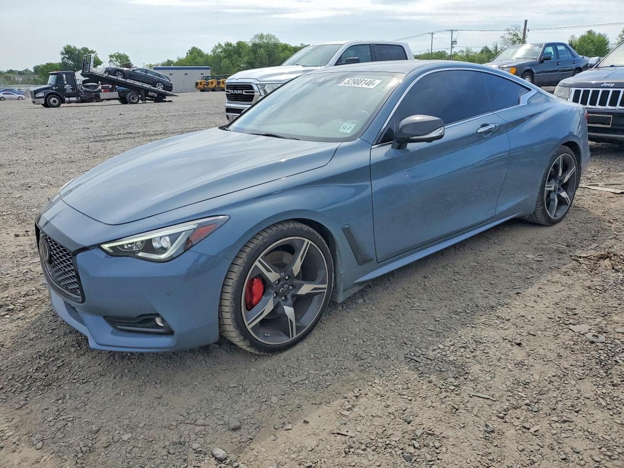 Infiniti Q60