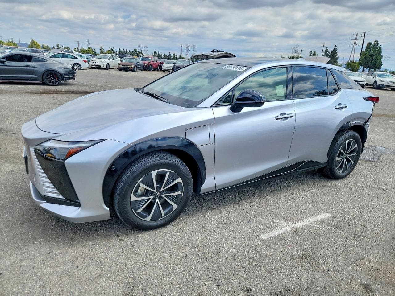 Lexus RZ