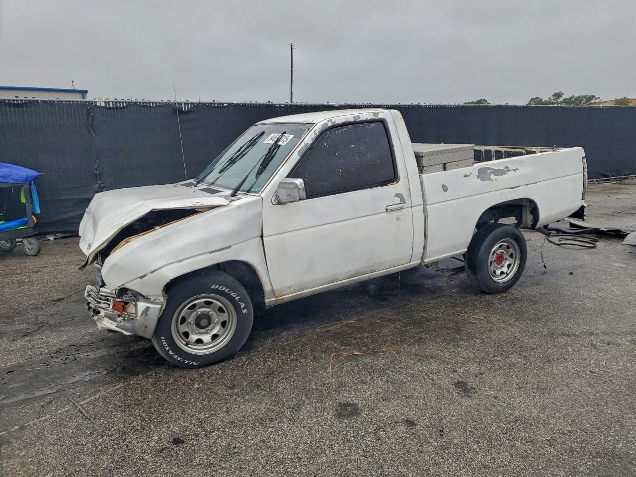Nissan Truck E/Xe